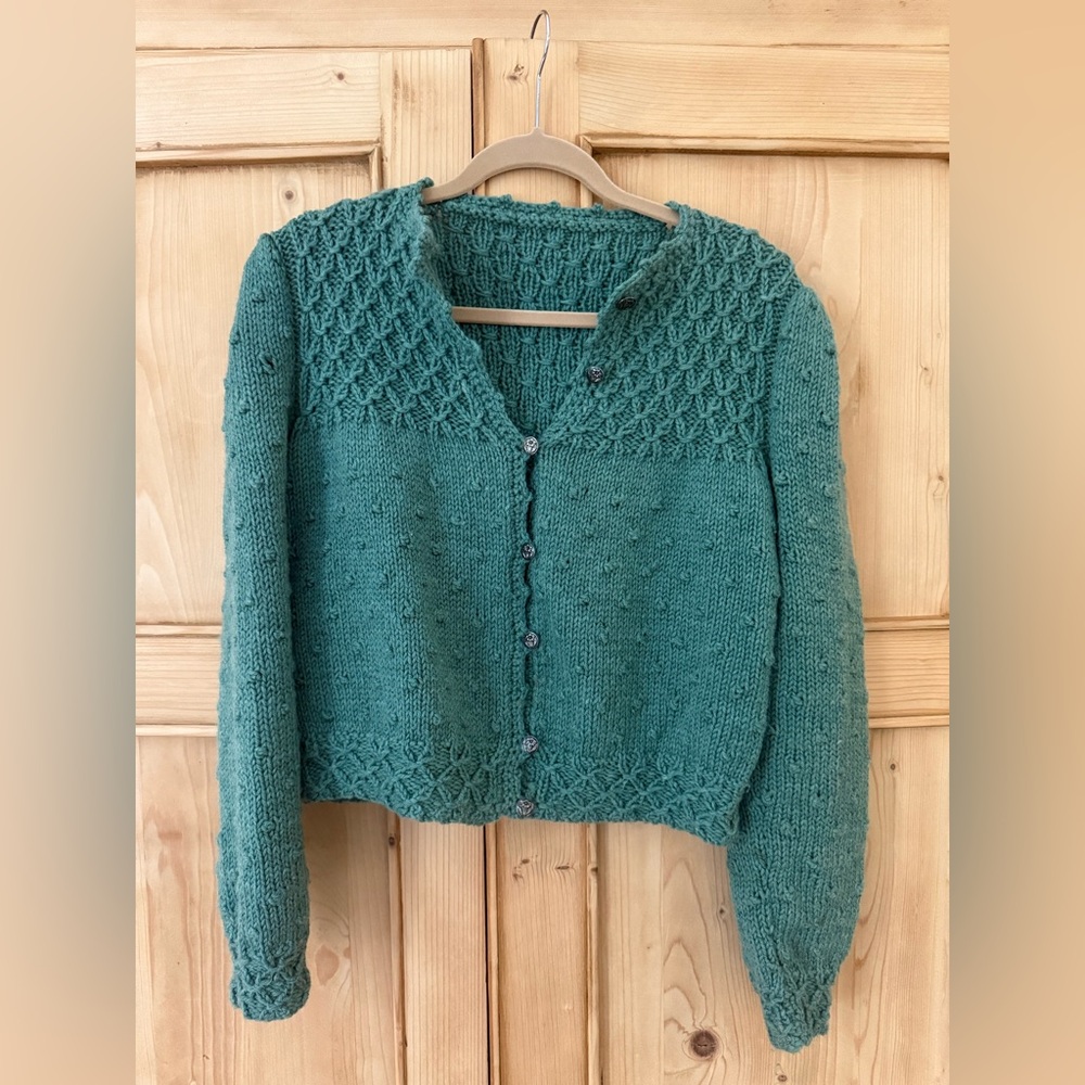 Handmade knit Vintage Emerald Gree  Women's Sweater